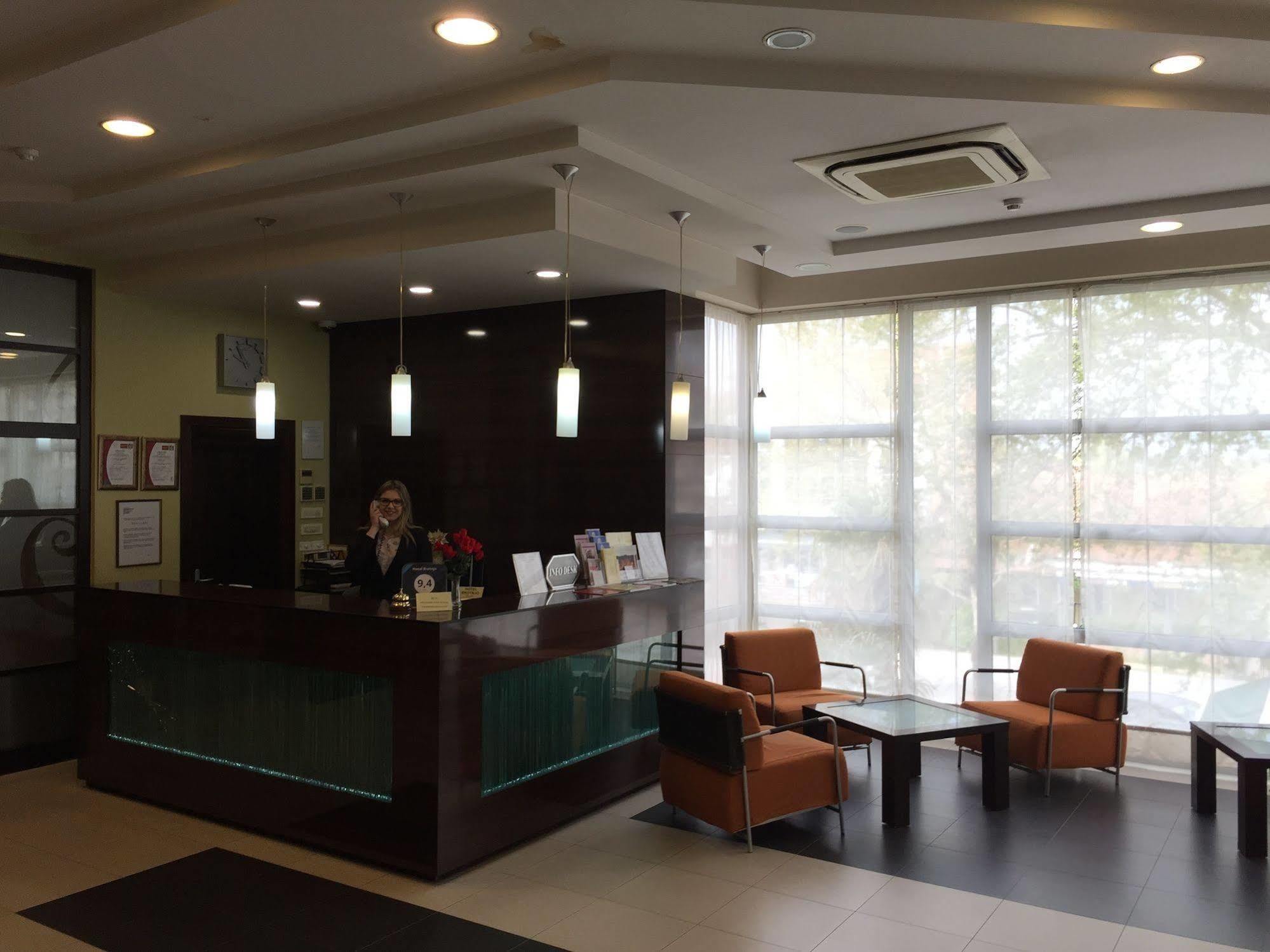 布罗尼奥酒店 Čitluk 外观 照片